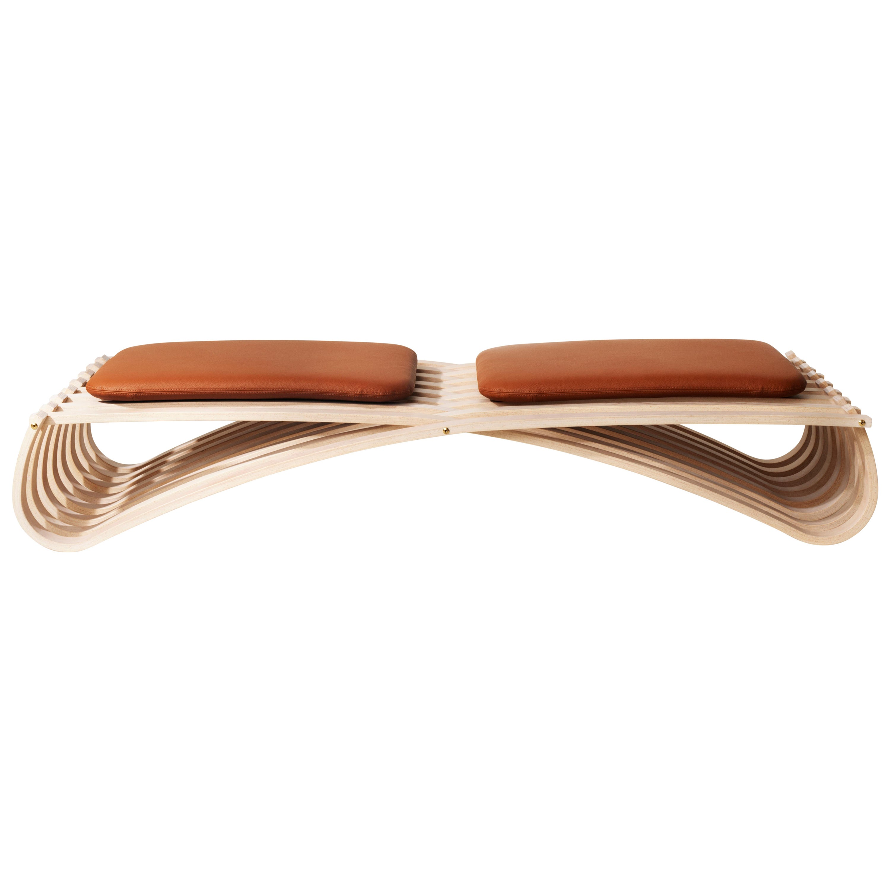 Jundo daybed in beech & cognac shades For Sale