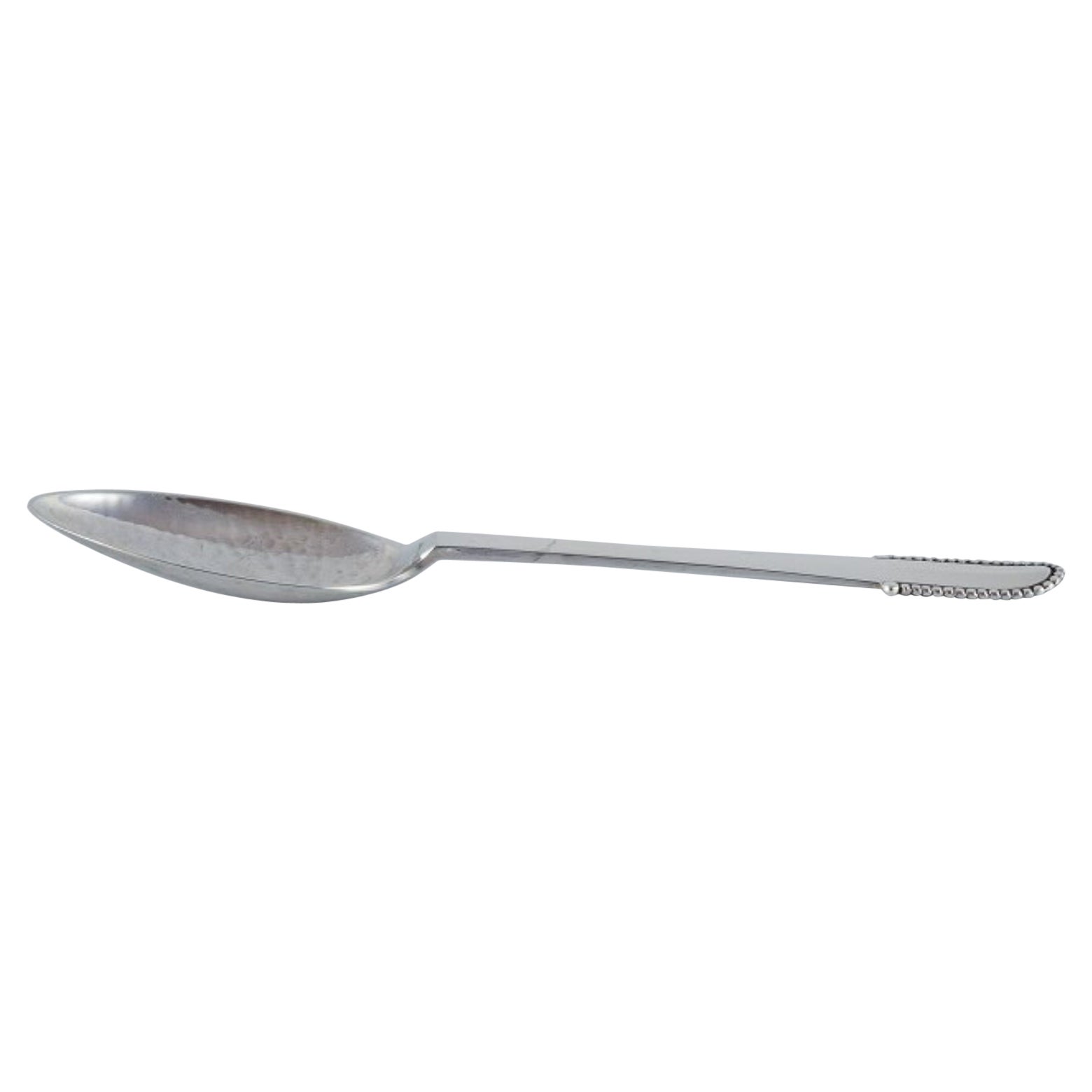 Georg Jensen con perline. Cucchiaio da tè grande in argento sterling.
