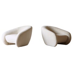 Superb Curved Lounge Chairs, Newly Upholstered in Alpaca, Italy