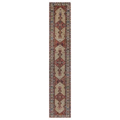 Tapis de couloir traditionnel persan Serab noué à la main