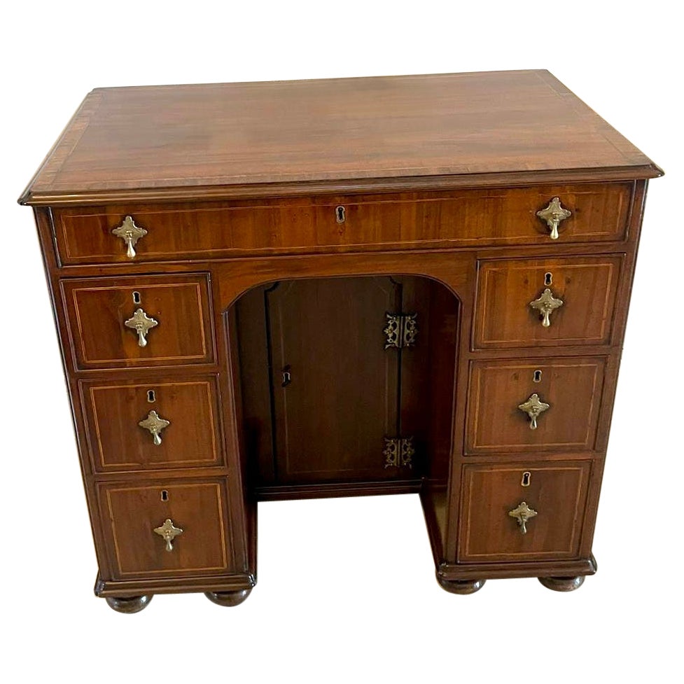  Antique George III Quality Walnut Kneehole Desk  For Sale