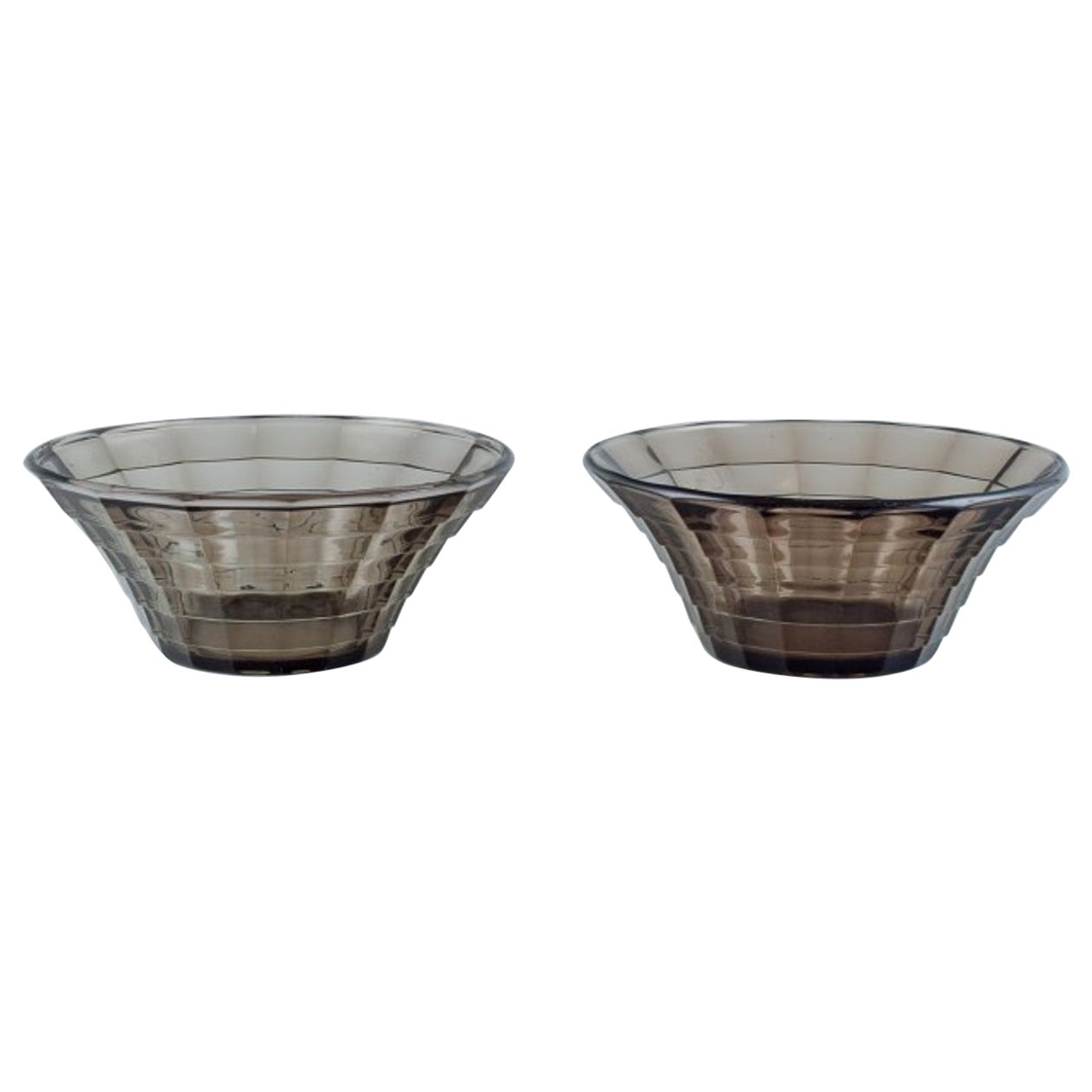 Simon Gate for Orrefors. Two large bowls in smoked-coloured pressed glass. For Sale