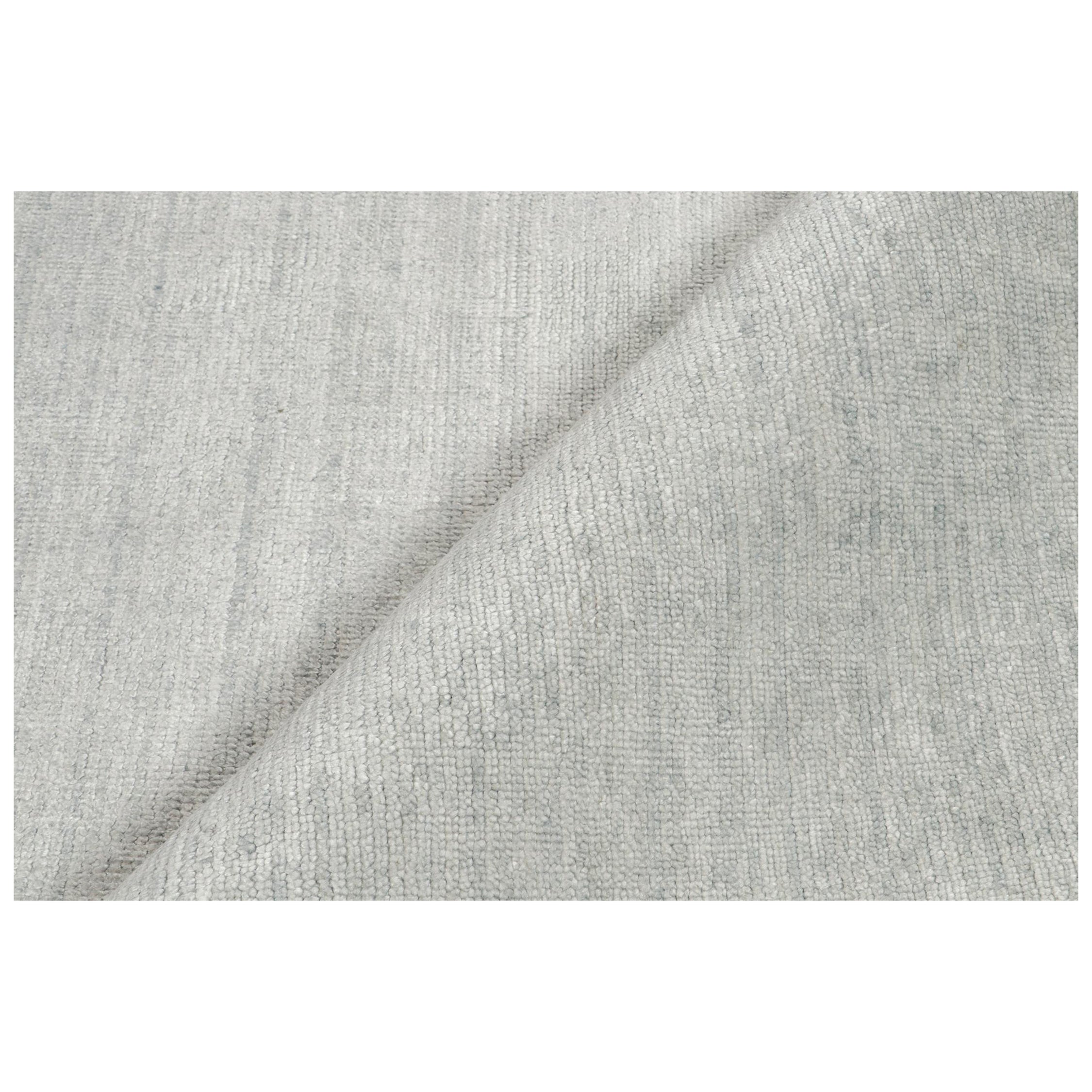 Rug & Kilim’s Plain Modern Rug in Solid Silver-Gray Tone-on-Tone For Sale