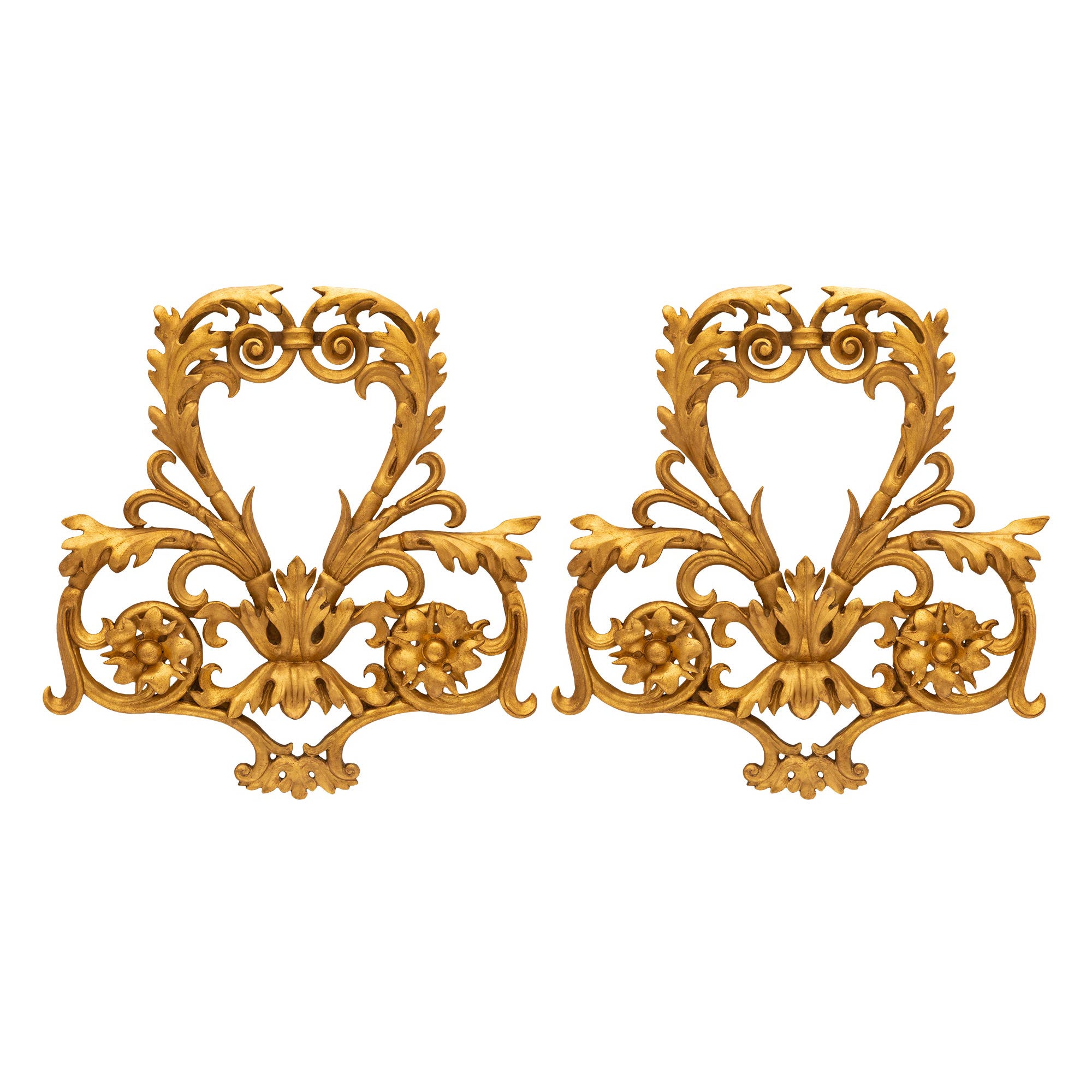 Pair Of Italian 18th Century Baroque St. Giltwood Wall Decor For Sale