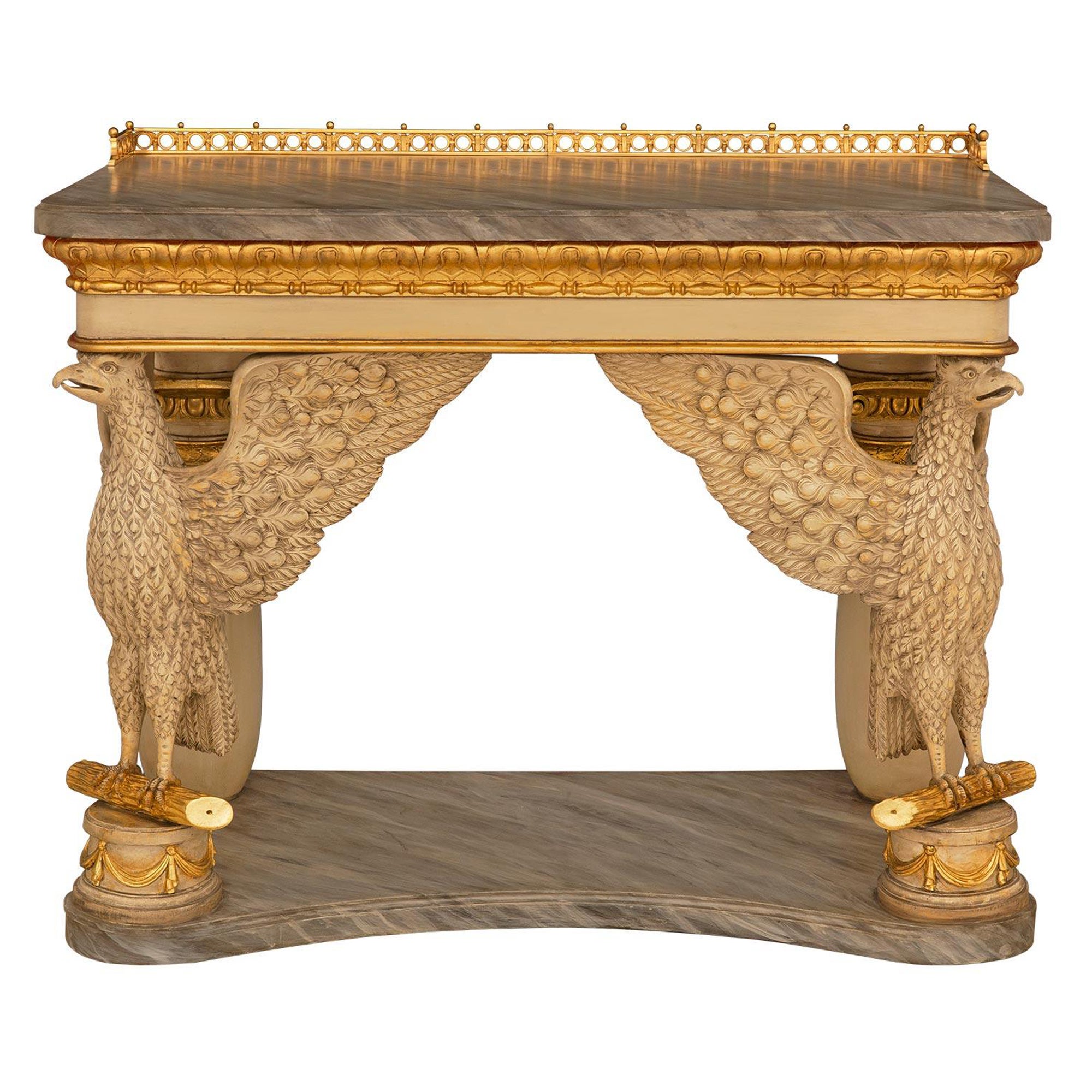 Console néoclassique du 19ème siècle en bois doré et bois peint de style continental