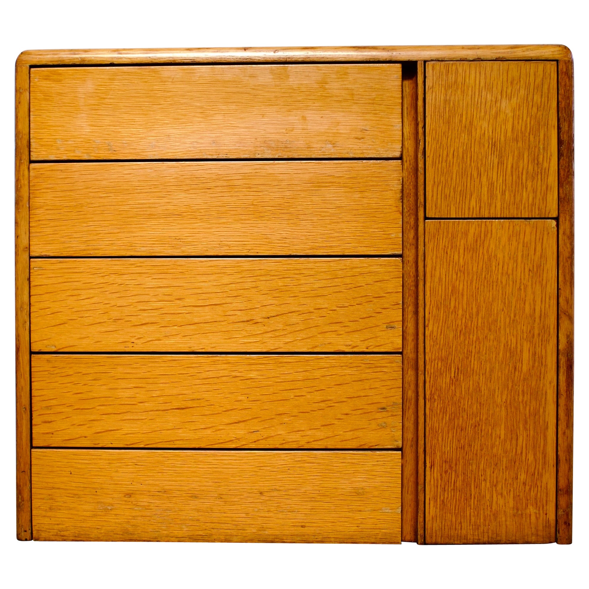 1960s Osvaldo Borsani Drawers / Cabinet in Tiger Oak for Tecno, Italy