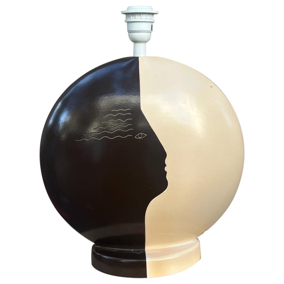 A design ceramic lamp For Sale