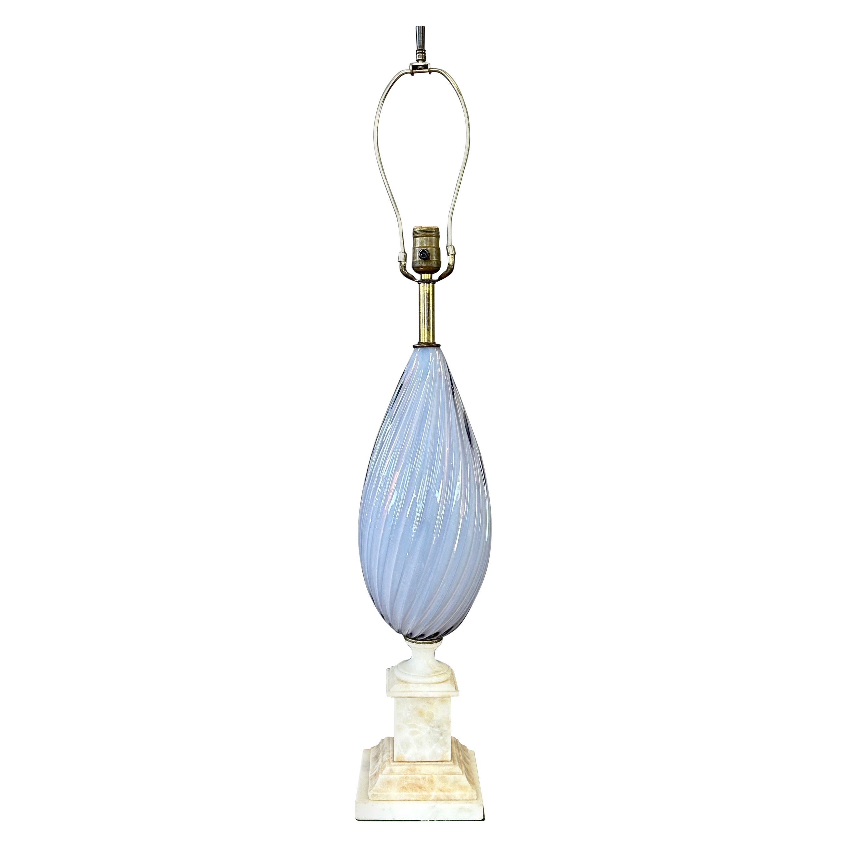 Italienische Tischlampe aus Murano Glass Sommerso und Alabaster, um 1950, veilchenblau