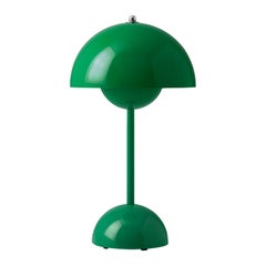 Vintage Flowerpot Vp9 Portable Signal Green Table Lamp by Verner Panton for &Tradition