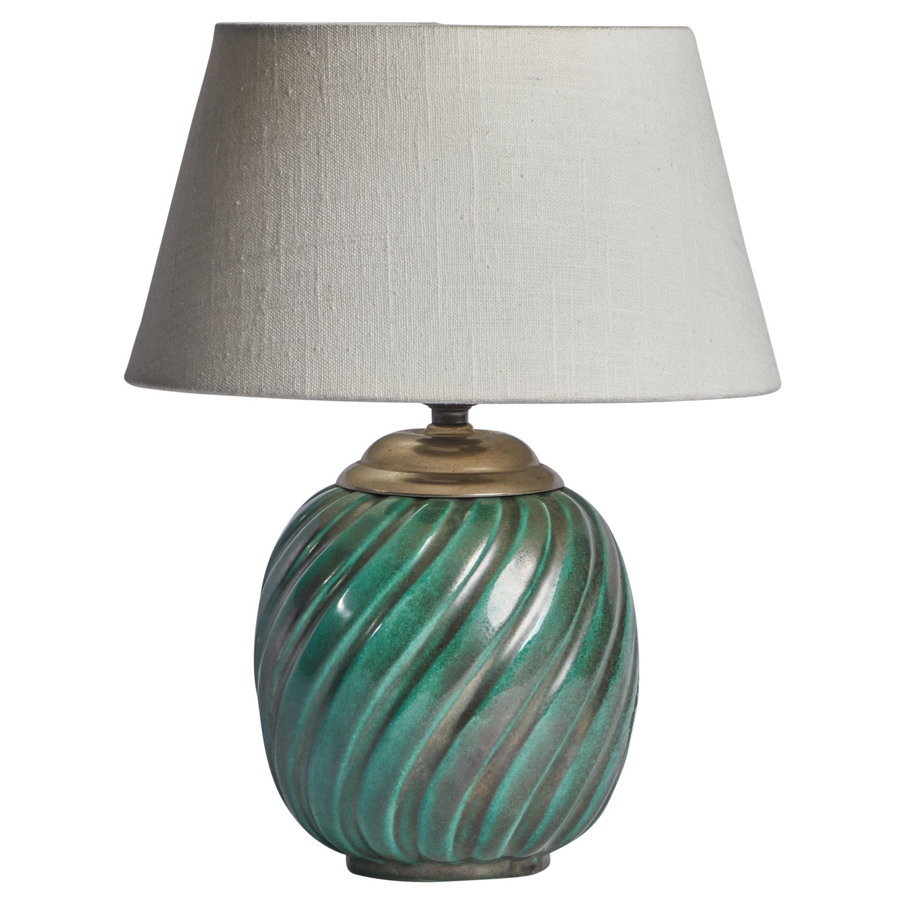 Upsala Ekeby, lampada da tavolo, terracotta, ottone, Svezia, anni '1930