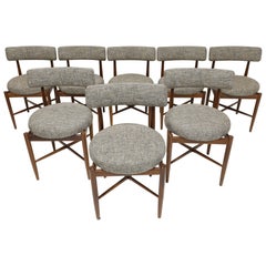 Ensemble de huit pour G Plan de Victor Wilkins  Chaises de salle à manger 'Fresco' en teck