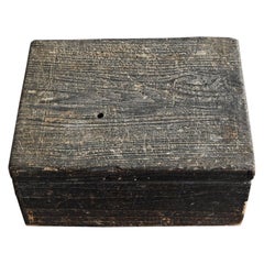 Japanese antique wabisabi wooden box/1800-1912/From the late Edo to the Meiji