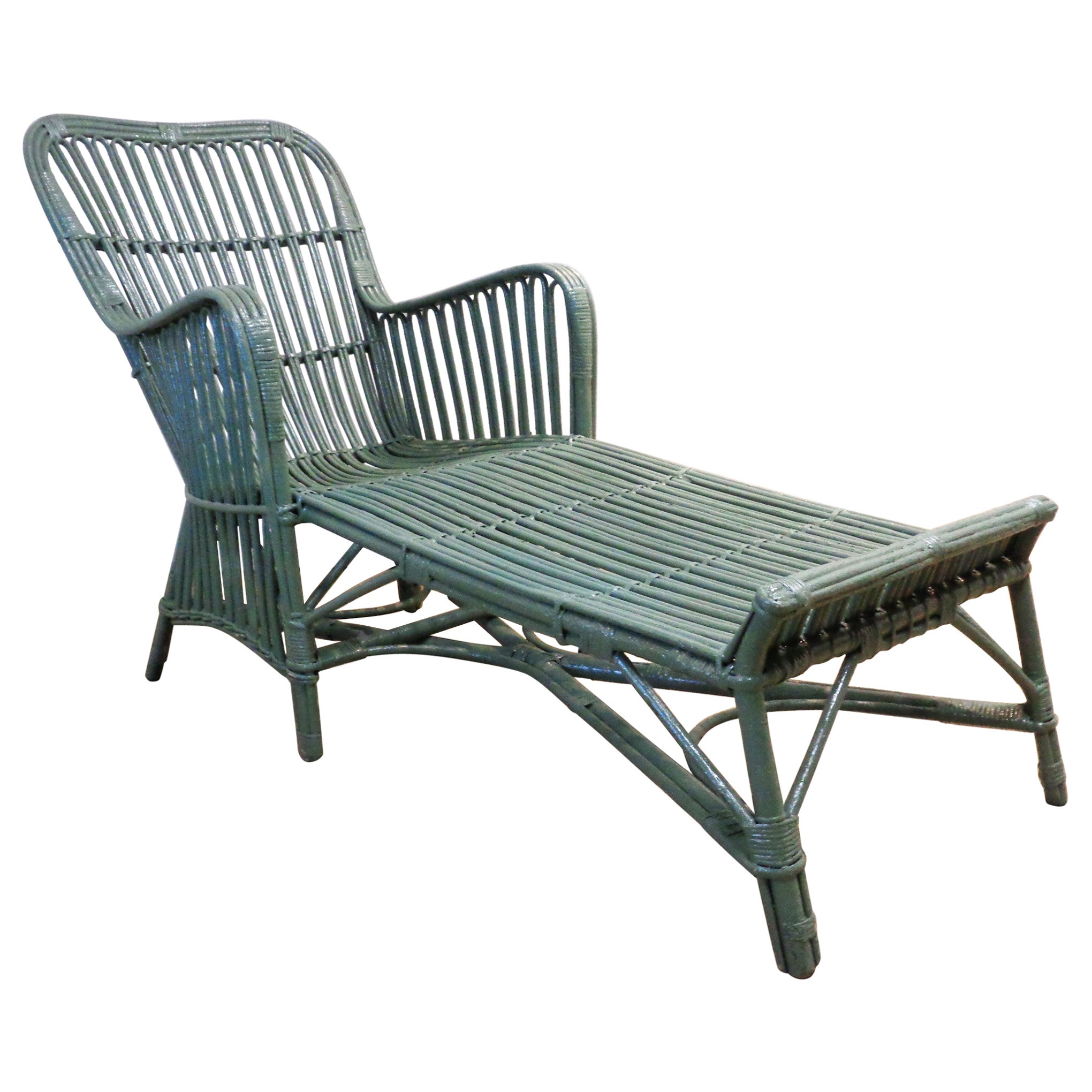 Antique Stick Wicker Chaise Lounge Heywood-Wakefield Attributed Circa 1930 For Sale