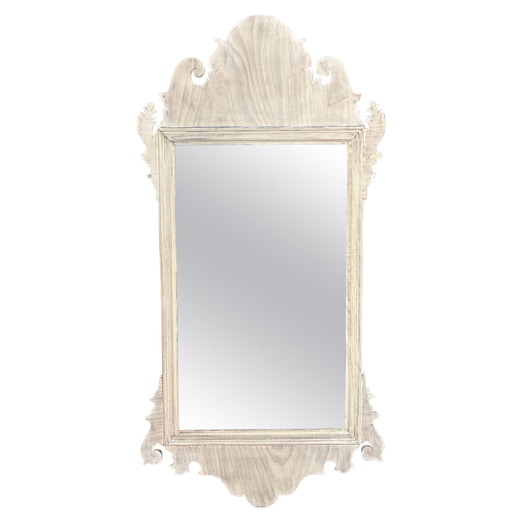 18th Century Federal Chippendale style wall Mirror For Sale