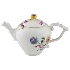A Meissen Porcelain Teapot c1765