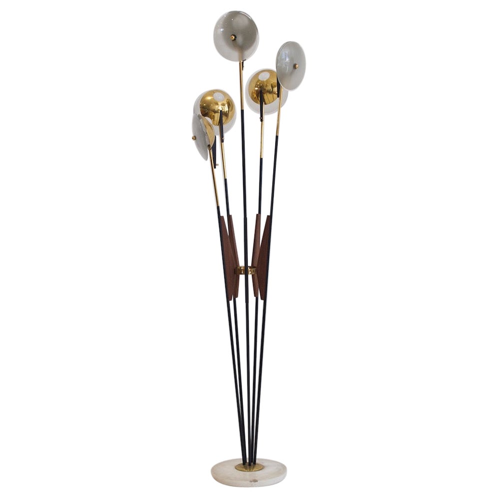 Italian Modern Stilnovo Floor Light with Metal, Wood and Brass Structure For Sale