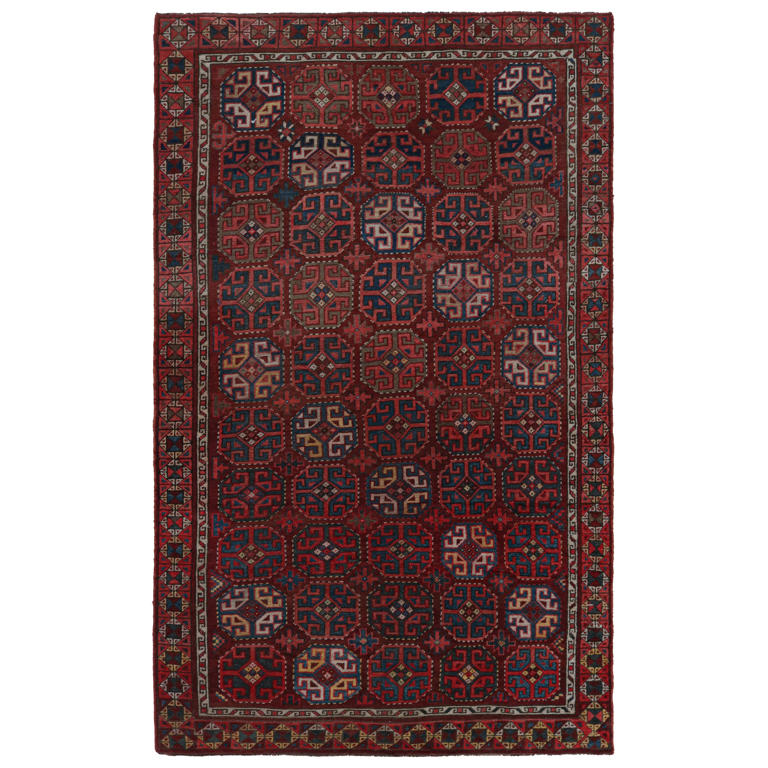Türkischer Vintage-Teppich mit geometrischen Mustern, von Rug & Kilim im Angebot