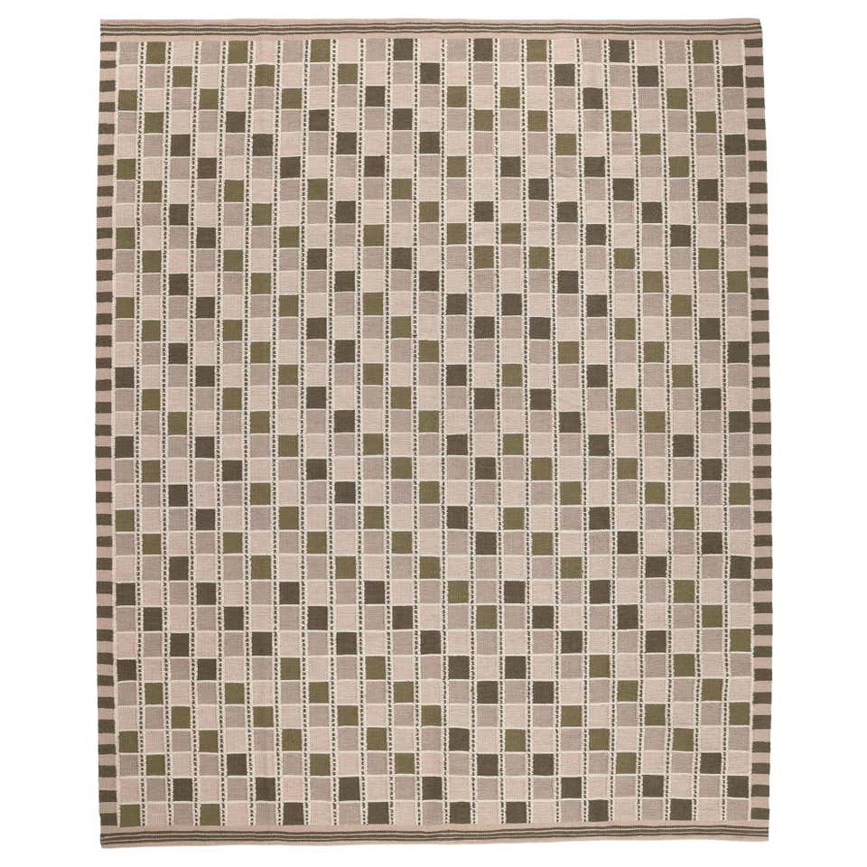 Zen Collection Silver Rug For Sale at 1stDibs