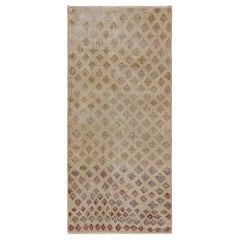 Alfombra vintage Zeki Müren, con motivos geométricos, de Rug & Kilim