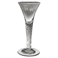 Fein graviertes Weinglas mit Air Twist Stem, um 1750