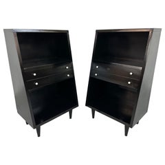 Mid-Century Modern American of Martinsville Black Lacquered Nightstands