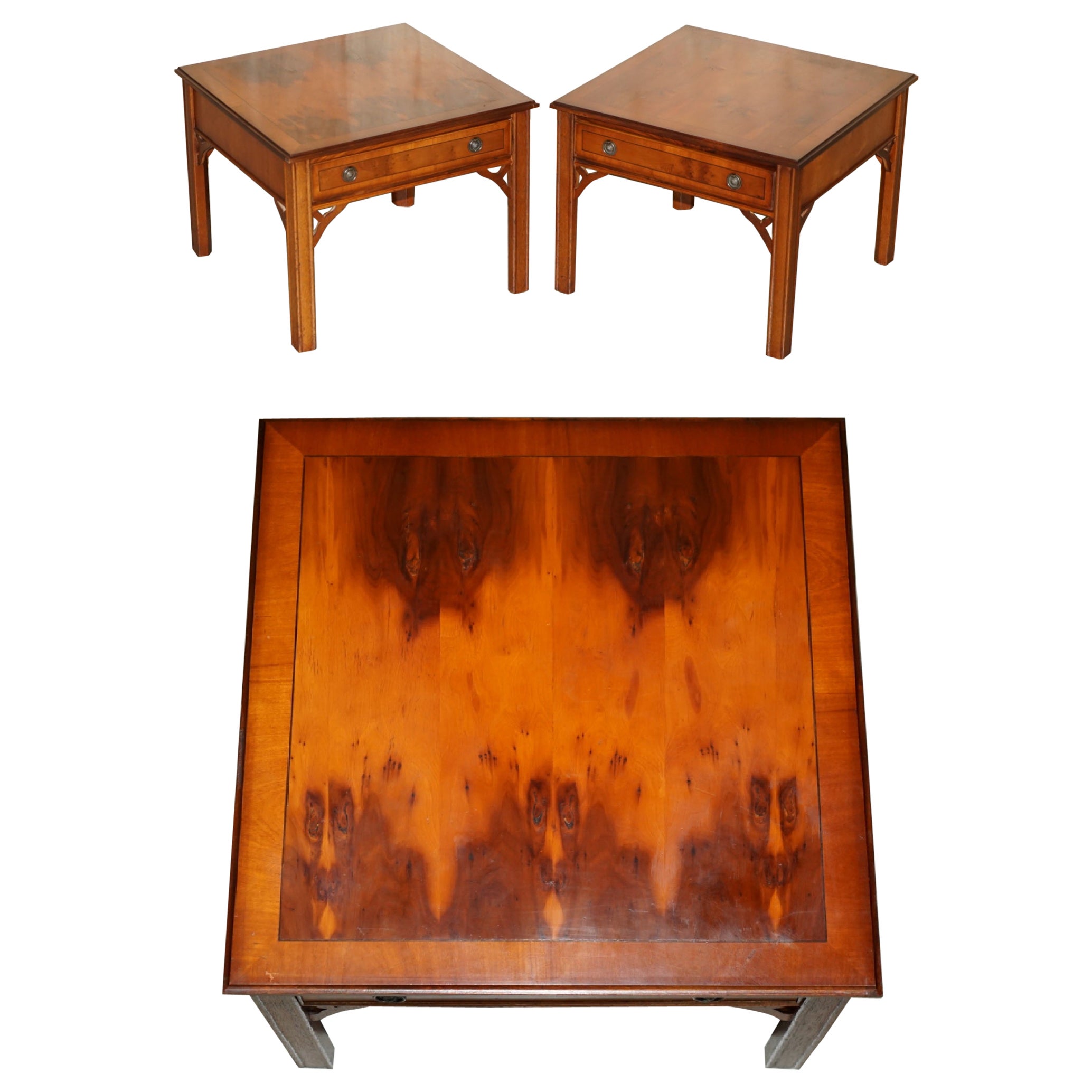 LOVELY PAIR OF BURR YEW WOOD SiDE END LAMP WINE TABLES MIT LARGE SINGLE DRAWERS