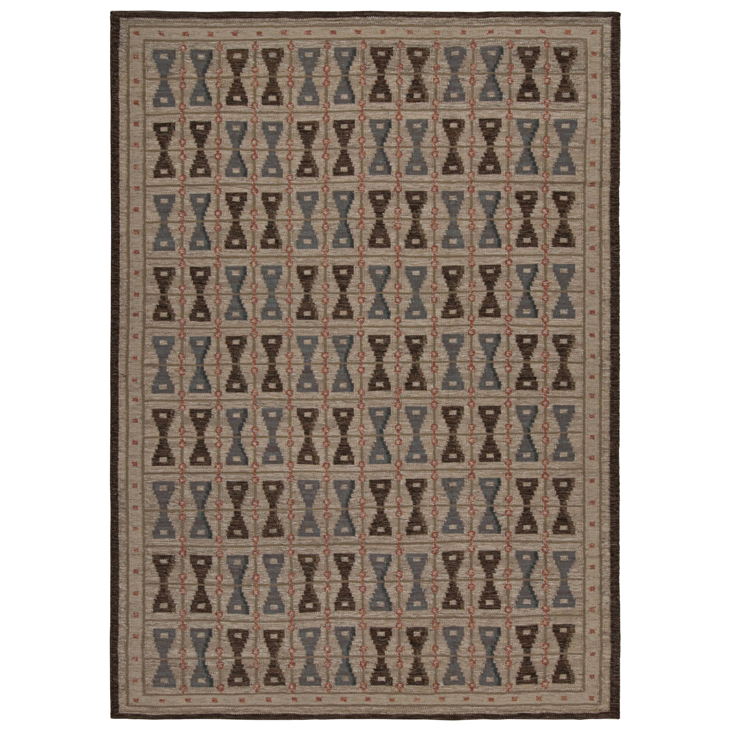 Rug & Kilim’s Scandinavian Style Rug in Brown With Geometric Patterns For Sale