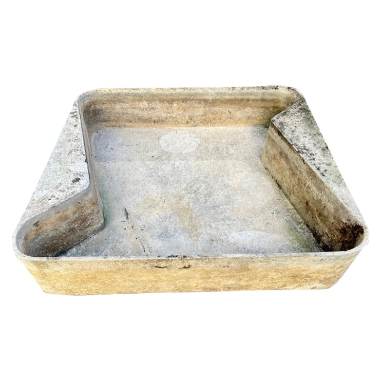 Concrete Planter by Willy Guhl for Eternit, Switzerland ca. 1960s For Sale