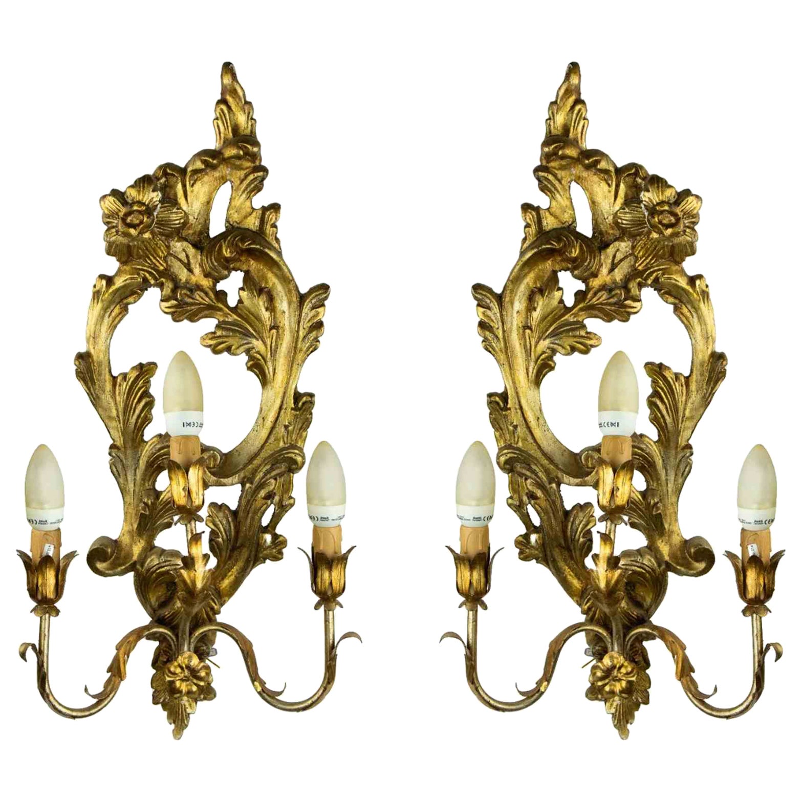 Pair of Vintage Gilded Wooden Lamps, Early 20th Century  For Sale