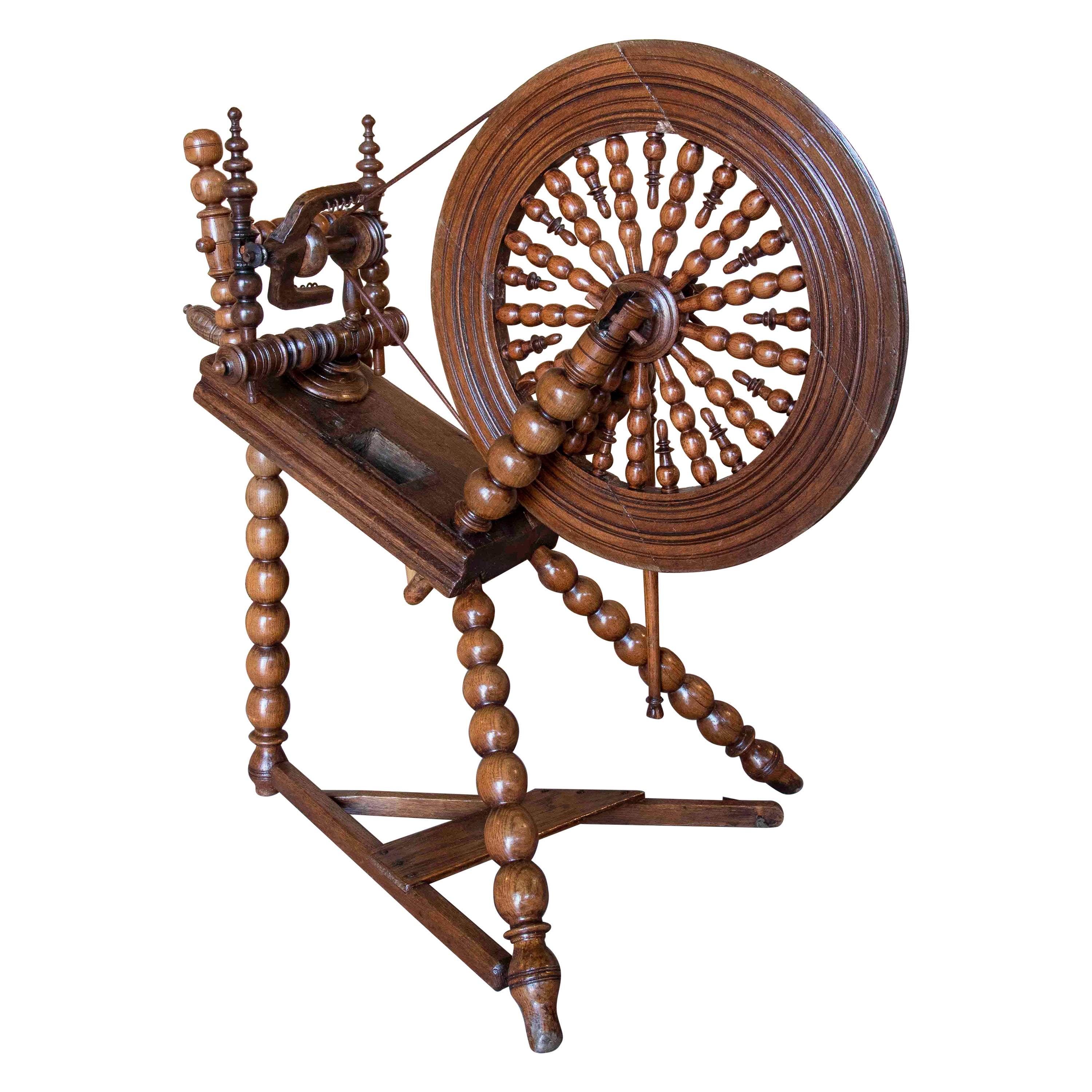 1930s Spanish Distaff Spinning Wheel Made of Wood  For Sale