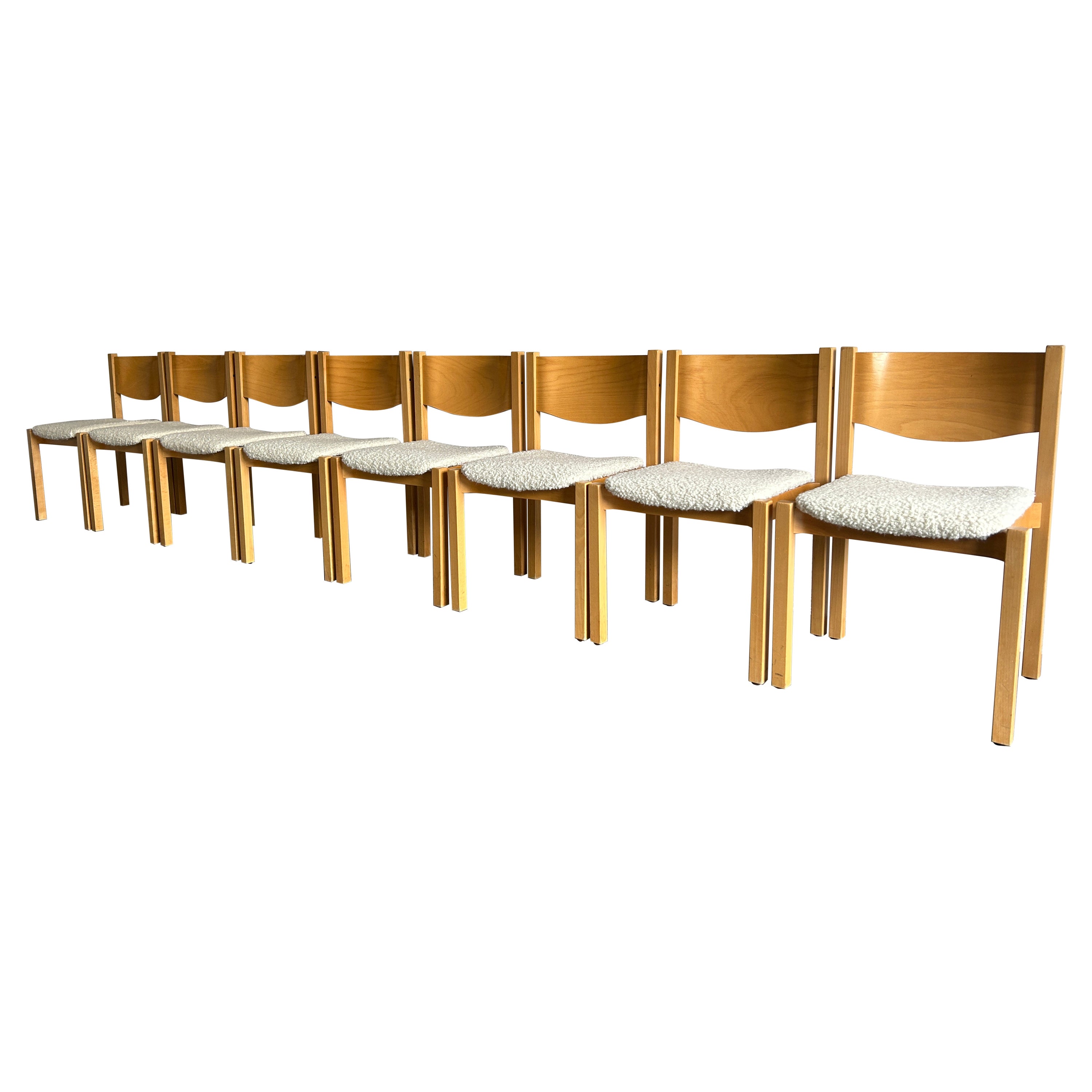 Set of 8 Scandinavian modern birch dining chairs in boucle  For Sale