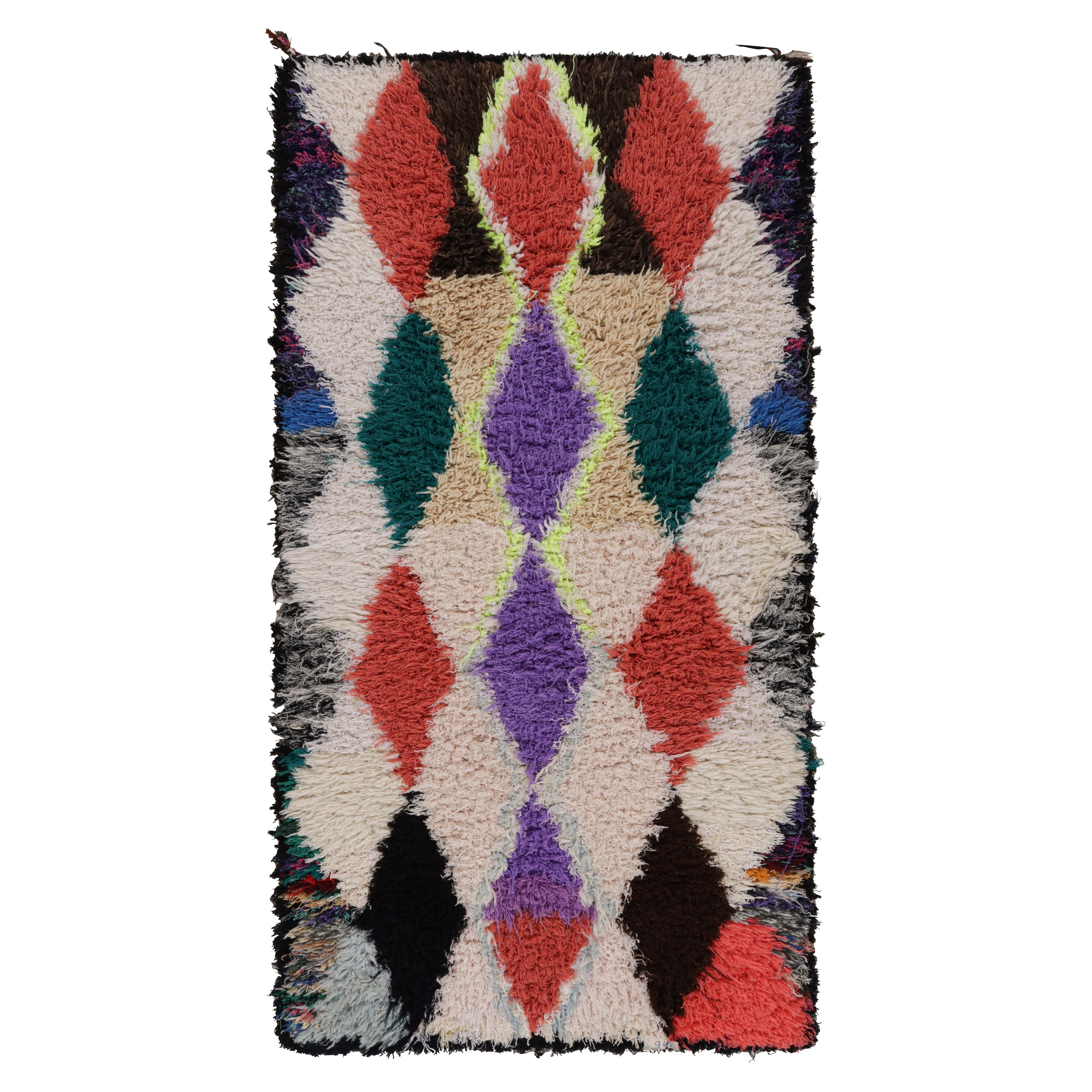 Alfombra Corredera Vintage Azilal Estilo Marroquí, con Dibujos de Rug & Kilim