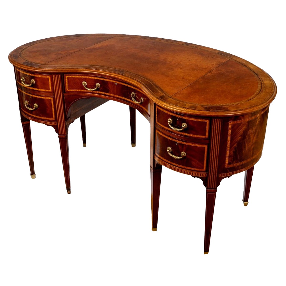 Mahogany Writing Table - Bean Shape - Edwardian Period - Circa: 1890-1900 For Sale