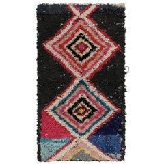 Marokkanischer Azilal-Teppich mit mehrfarbigen Mustern aus den 1950er Jahren von Rug & Kilim