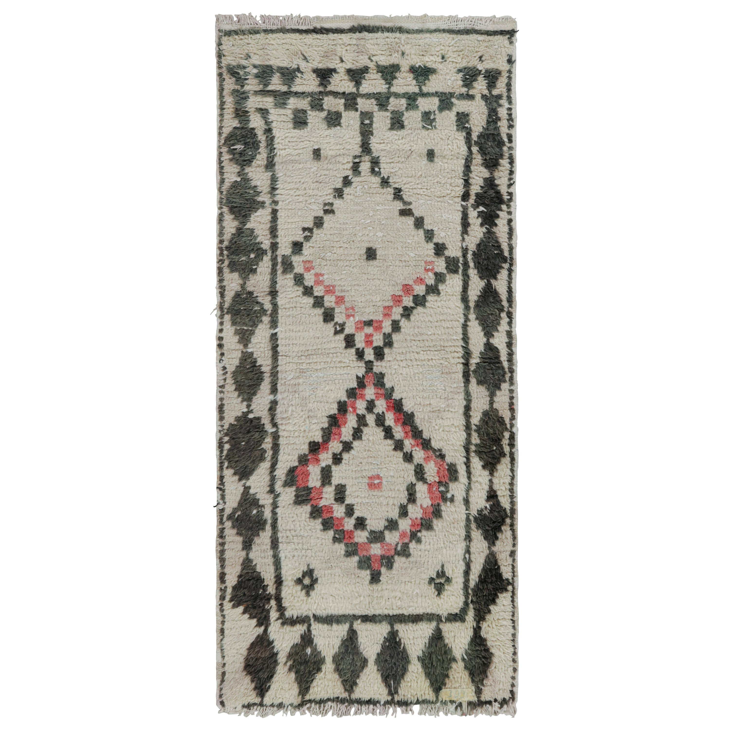 1950s Azilal Moroccan rug in White with Red-Black Patterns by Rug & Kilim For Sale