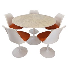 Knoll Marble Dining Table With 5 Chairs by Eero Saarinen, 1960s
