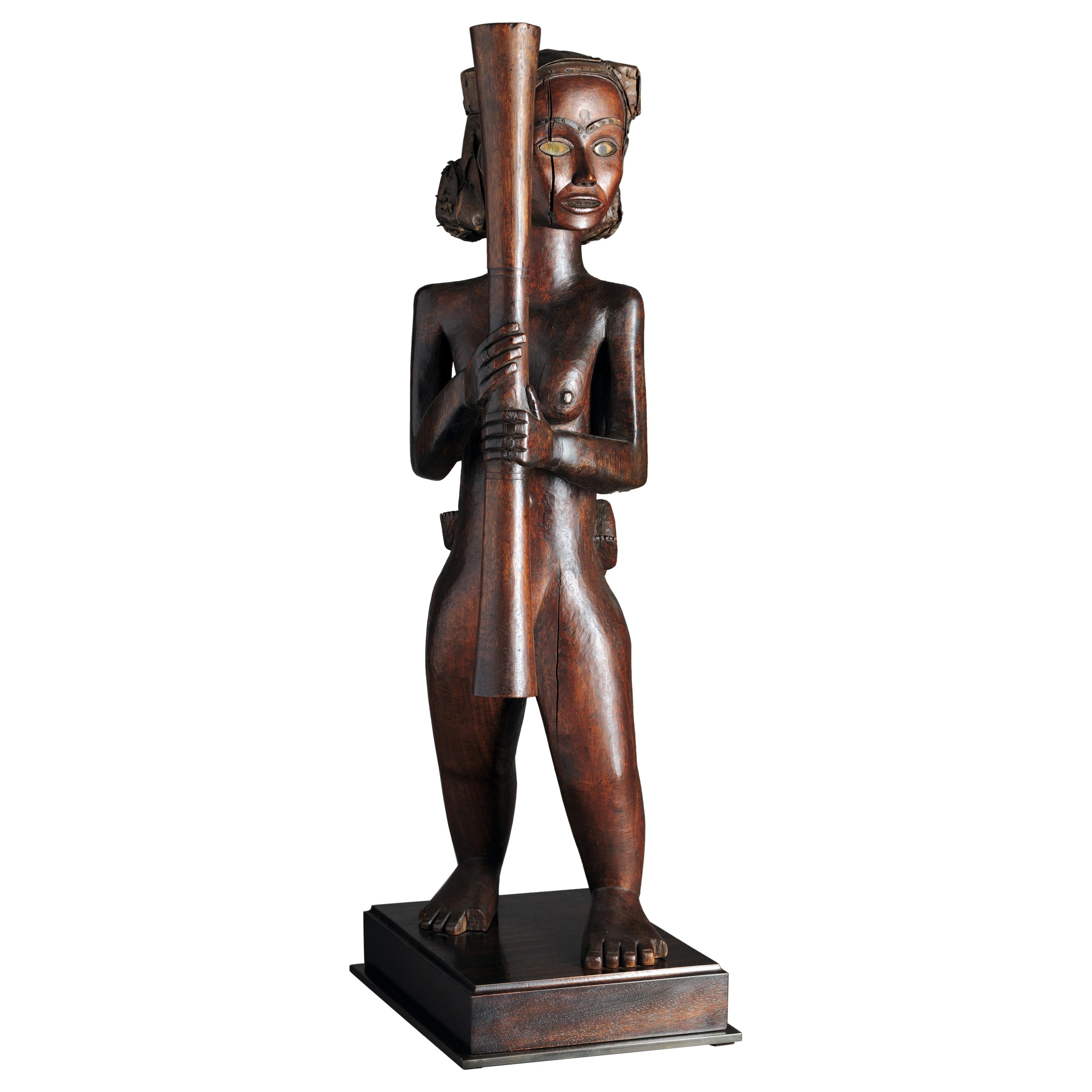 Mère et enfant, Cameroun, Mabea, 1920-1930, provenance R. Caillois-P.Ratton en vente