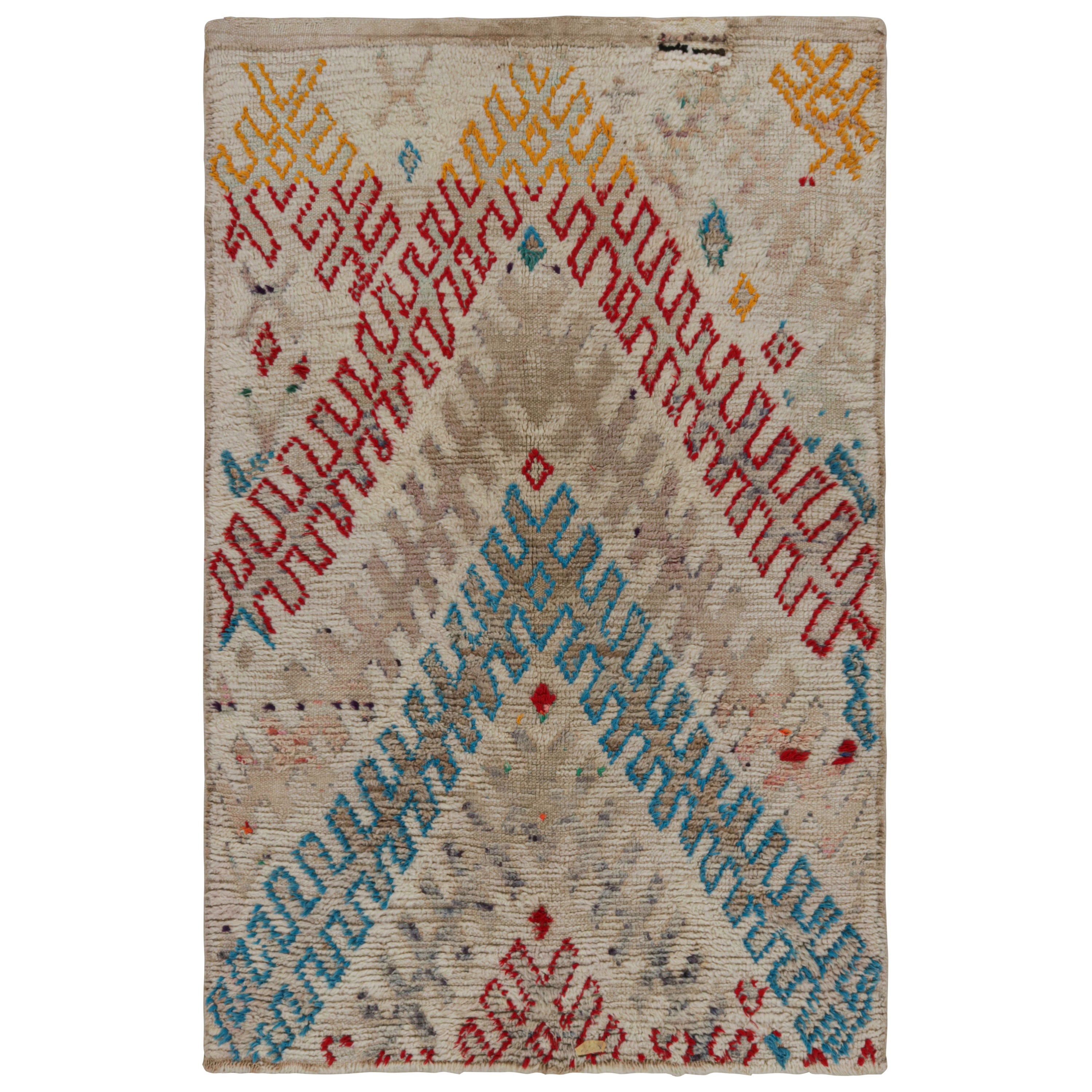 1950s Azilal Moroccan rug in White with Polychromatic Patterns by Rug & Kilim For Sale