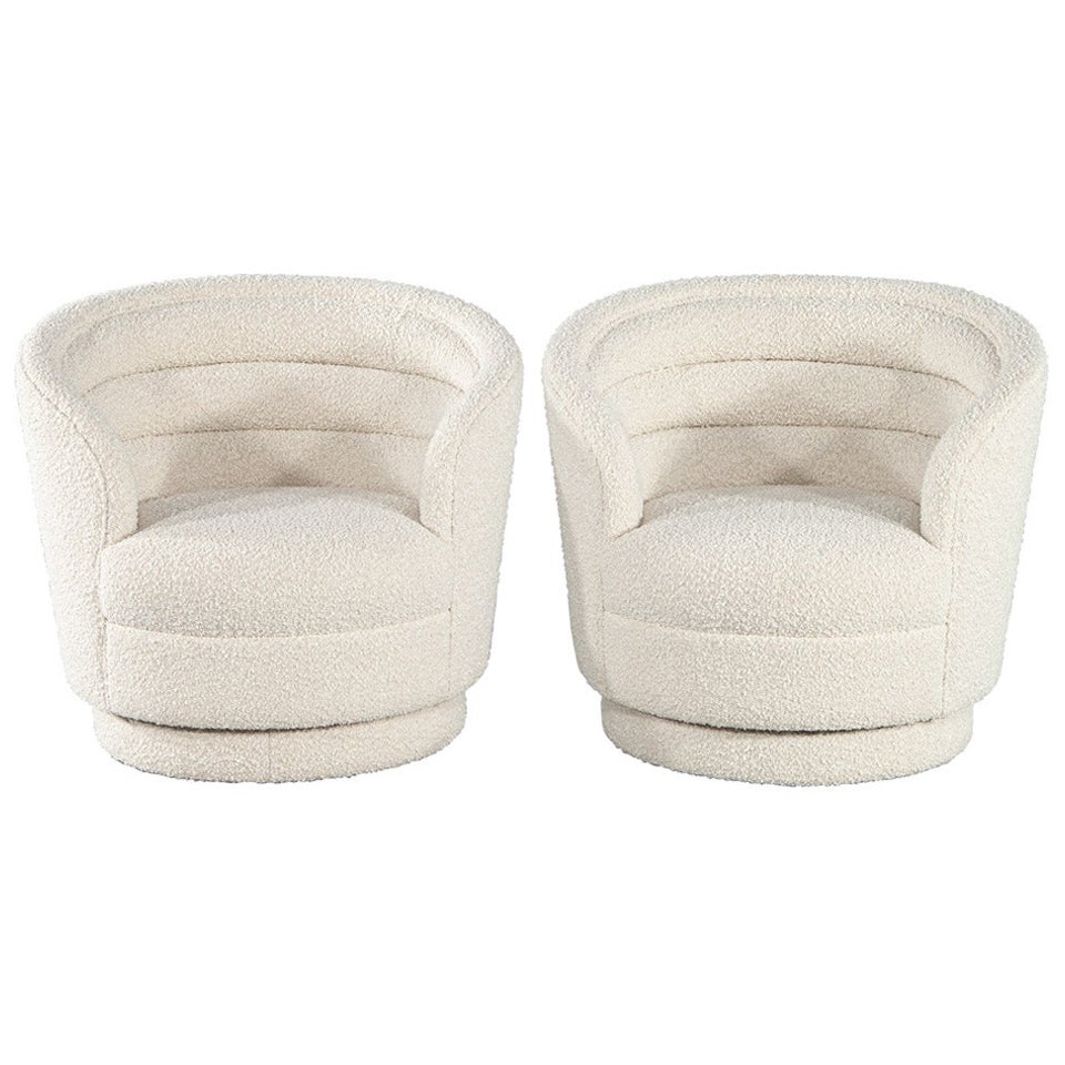 Pair of Modern Swivel Chairs in Boucle Cream Fabric