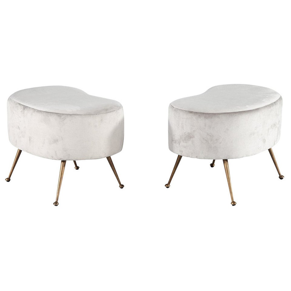 Pair of Curved Ottoman Stools in Grey Velvet For Sale