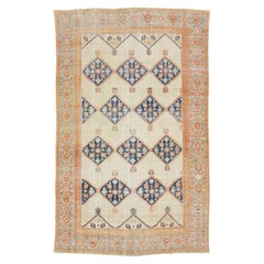 Tapis persan ancien Hamadan beige avec motif tribal