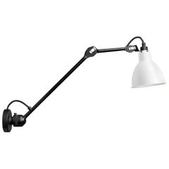 Whiting Editions La Lampe Gras N°304 L40 Lampe murale à bras noir et abat-jour blanc