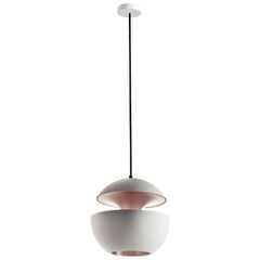 Éditions DCW « Here Comes the Sun 250 » lampe suspendue en aluminium cuivré blanc et rose