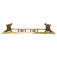 Large Victorian Art Nouveau Brass Fender    This is a Beautifully Designed 