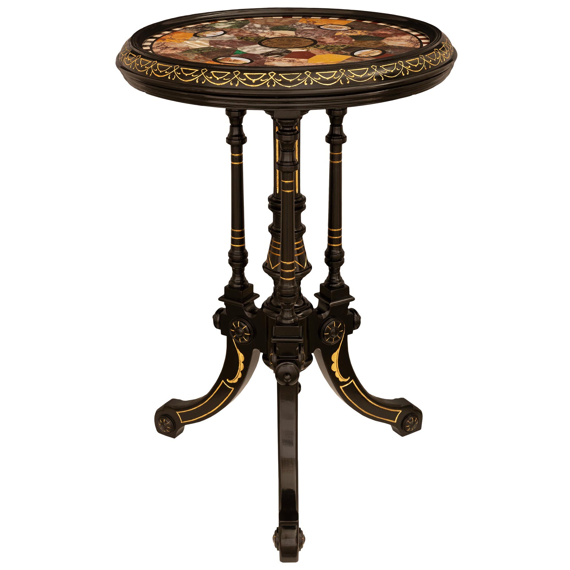 Table d'appoint italienne de style Renaissance du 19ème siècle en marbre spécimen et micro-mosaïque en vente