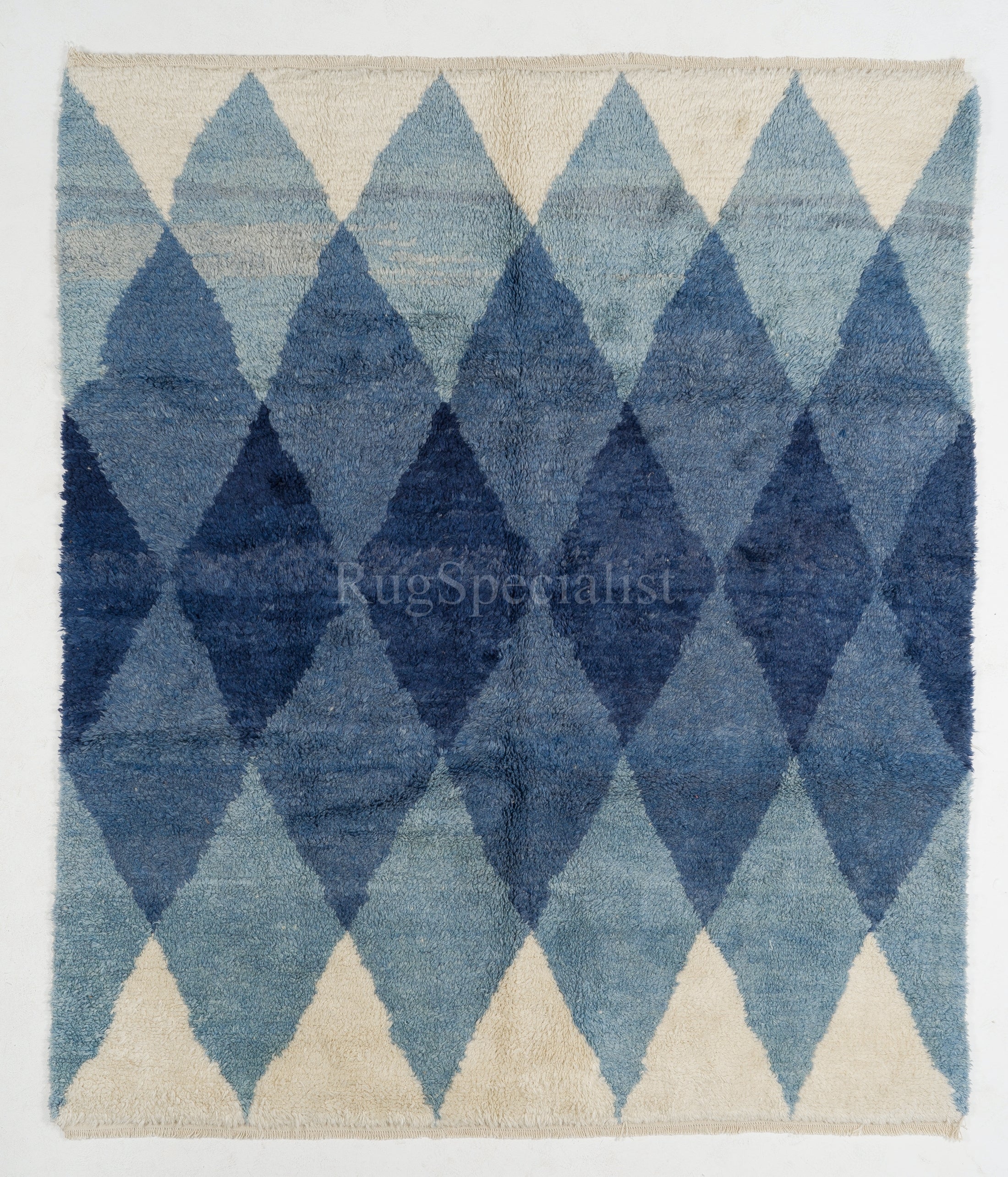 8x9 ft New Contemporary Handmade Rug with Interlocking Blue Diamonds, 100% Wool For Sale