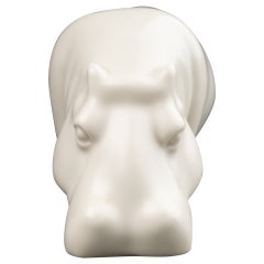 Armand Petersen : "Hippopotamus", sculpture connue Uniq en porcelaine blanche mate, C.1932