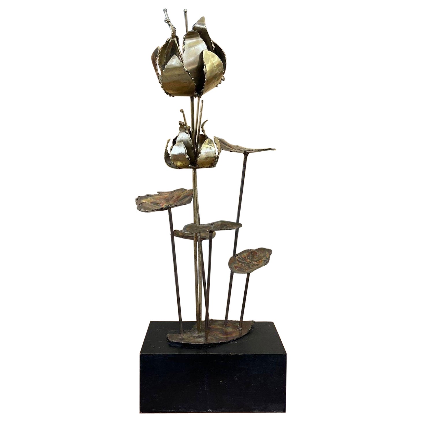 Vintage Curtis Jere Style Brutalist Lily Flower Sculpture. For Sale