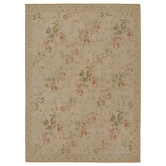 Rug & Kilim's European Flatweave Rug in Beige with Green and Pink Floral Pattern (tapis européen tissé à plat en beige avec motif floral vert et rose)