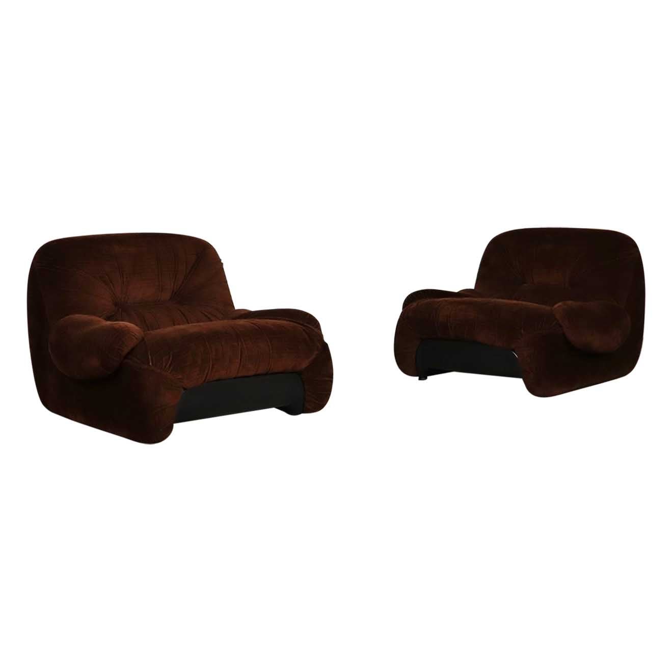 Pair Of ‘Malù’ Lounge Chairs In Brown Corduroy Upholstery By Diego Mattu For 1P For Sale